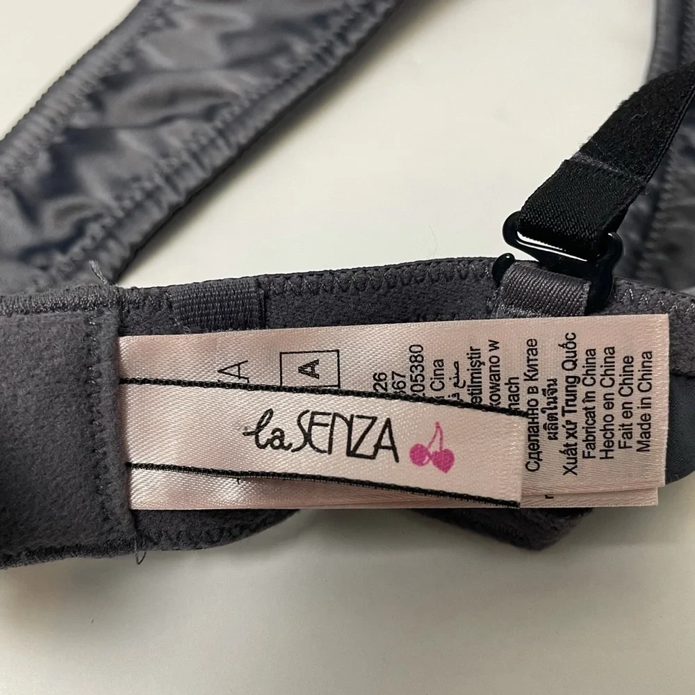 La Senza Lacey Grey, Black and Oink Push Up Bra size A36 - Picture 3 of 10